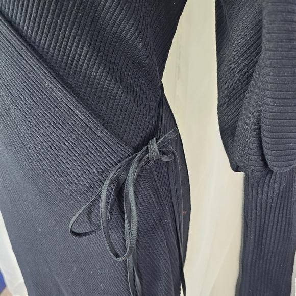 Anne Fontaine Aloyse Black Sweater Wrap Dress Slit Puff Balloon Sleeve Size 42 - Picture 5 of 13